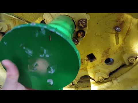 I was able to move the rear wheels on my John Deere 3020 Tractor! Here's how!!