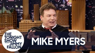 Margot Robbie Taught Mike Myers How to Day Drink and Shotgun Beers