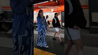 😱 Attention Pickpockets in Rome, Italy - Locals warn you on trains! #Pickpocket #Viral #Roma #Italy