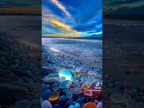 the beautiful beach 🌊❤