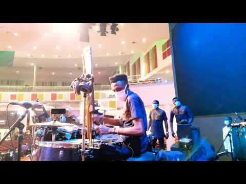 MUST WATCH. NIGERIAN African drum solo (Nigeria)