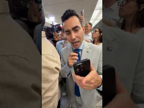 Desde el aeropuerto de Miami ante la llegada de #ferrer