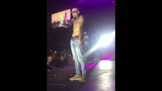 Chris Brown - Whippin&#39; dance live - One hell of a nite tour
