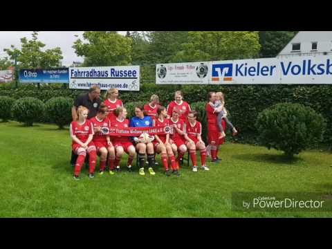 Mannschaftsfoto unserer Frauenfußballerinnen