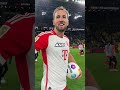 HARRY KANE S CURSE IS FINALLY OVER AS HE WINS HIS FIRST TROPHY BUT DIDN T CELEBRATE🥹