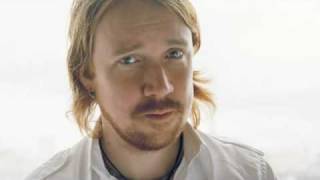 Lars Winnerbäck - Där elden falnar (men fortfarande glöder)