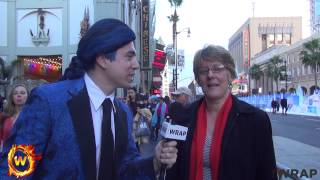 'The Hunger Games' Games: TheWrap Puts Hollywood Blvd. Fans to the Test video