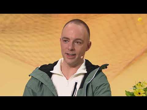 Wakacyjny skecz | Kabaret na żywo. Chyba Czesuaf