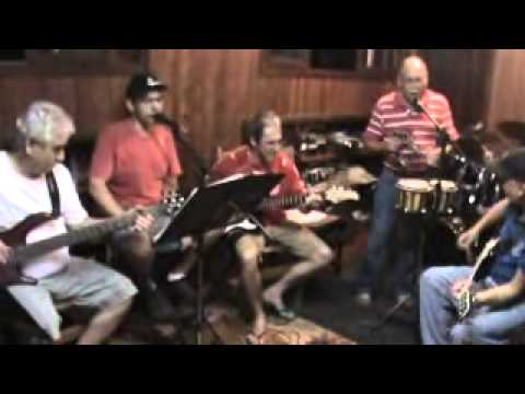 Banda 100 Compromisso