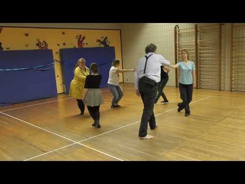 Saltatio – Historisches Tanzen Aachen e. V. – Jenny Pluck Pears