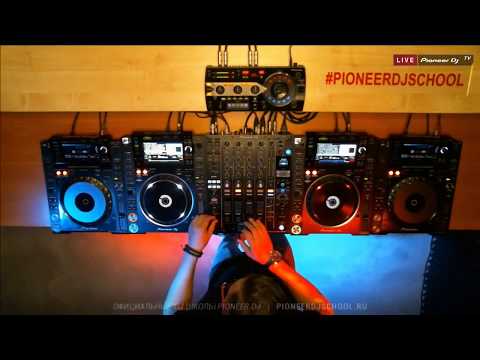 DJ ANDREY VAKULENKO (Saint Petersburg) deep techno mix @ Pioneer DJ TV live stream