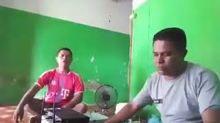 Download lagu Oman Awaluddin Life Music suara super soft penyanyi Ende Lio mp3