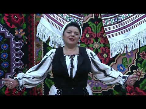 Emisiunea ”Cununa folclorului” de vorbă cu  Mariana Deac