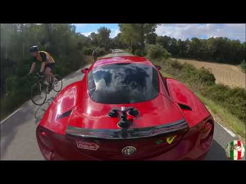 Alfa Romeo 4C Ruta por el Penedes con edición Insta360