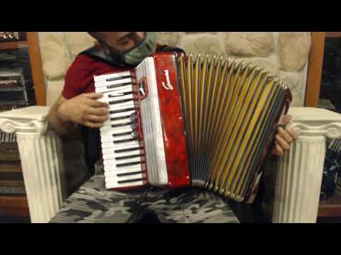 4878 - Red Guerrini Super Luxe Piano Accordion MM 34 80 $699