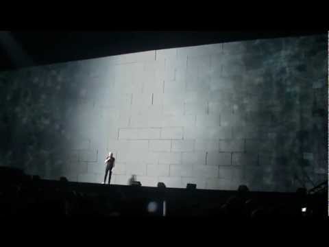 Pink Floyd Roger Waters - Comfortably Numb 04.06.11 - The Wall Live Tour 2011