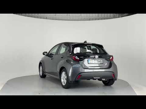 Toyota Yaris HYBRID LUNA**SEMI DIGITAL DASH**KEYLE - Image 2