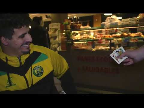 Saturn Magic - Hanson Chien Presents Selfie King by Julio Montoro and Victor Sanz