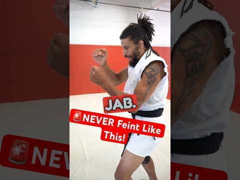 Stop Feinting Like This In MMA, It SUCKS! #fightskills #mma #fighttips #mmatips #feint #stylebender