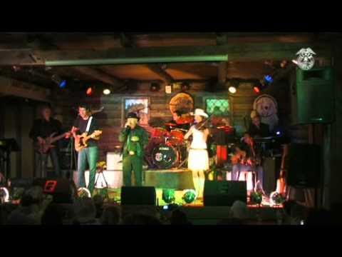 Charlie McCoy & Ghost City Band - Rolling My Sweet Babies Arms