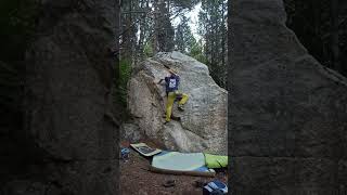 Video thumbnail of Peu amunt, 6b. Cavallers