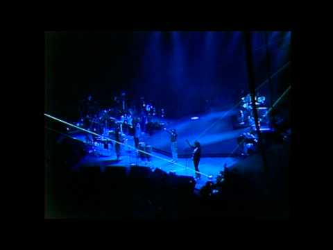 Earth, Wind & Fire Live 1981 " Jupiter "