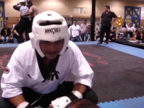 Alex Lane vs. Gabriel Calderaro