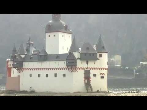 Kaub town and the castle Pfalzgrafenstein