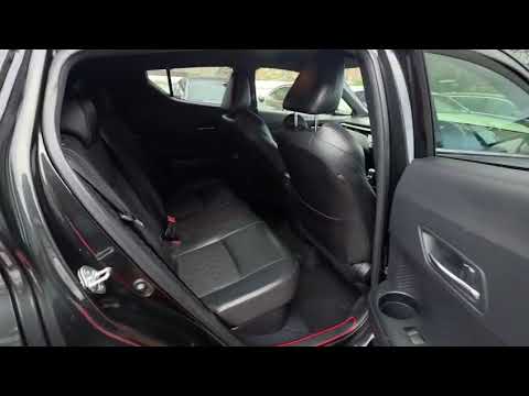 Toyota C-HR ALLOYS // PRIVACY GLASS // HALF LEATHE - Image 2