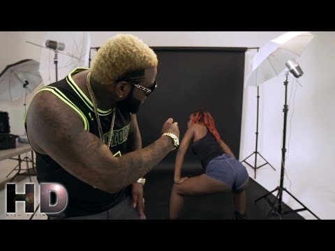 Video thumbnail for Bad Gyal Anthem