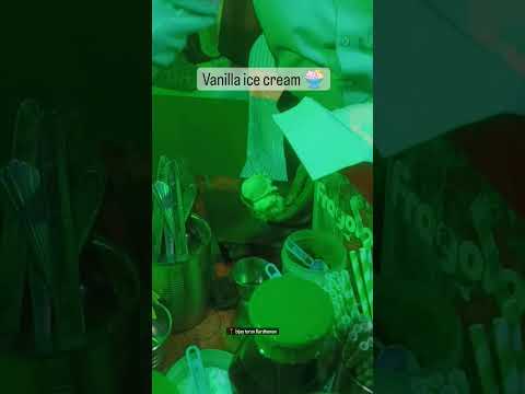 Vanilla ice cream 🍨 #venilla #icecream #icecreamlover #icecreamrecipe #icecreamrolls