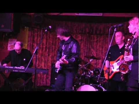 Grey Cooper Blues Experience-Foresters-Sun 3 Apr 11 (2) I'm Looking For A Sweet Thing.MP4