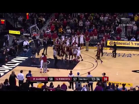COLLIN SEXTON FIGHT ALABAMA VS ISAIAH WASHINGTON MINNESOTA #MINNvsBAMA (Better Footage)
