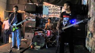 Oldskool Friendship live at Rumah Api (Part 1)
