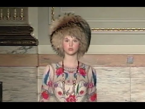 TEMPERLEY LONDON Fall 2012 2013 London - Fashion Channel