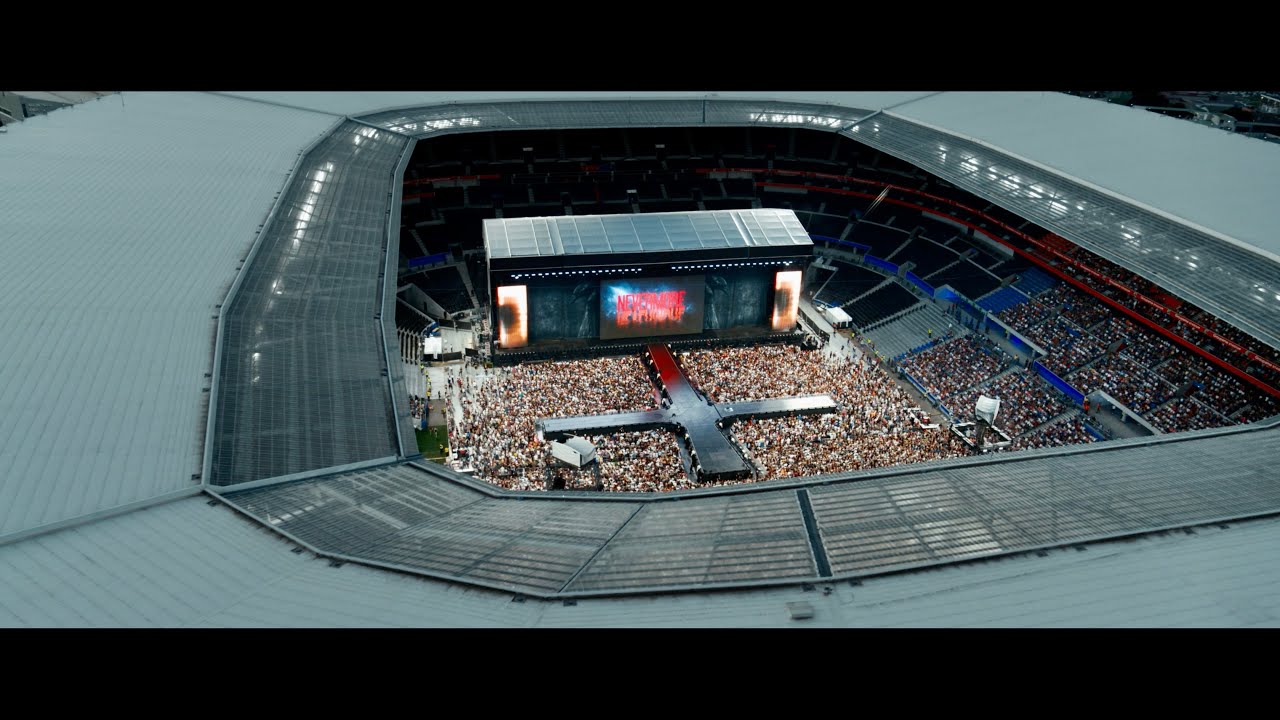 Miniature de la vidéo Mylène Farmer - Nevermore, le film [Intro] du film Mylène Farmer : Nevermore - Le film