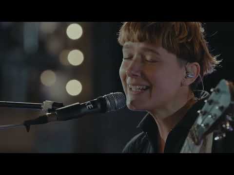 Buke & Gase: "Hard Times" (from General Dome) - excerpt from the documentary & concert film