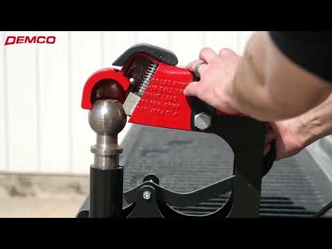 Demco EZ Latch Coupler In Action