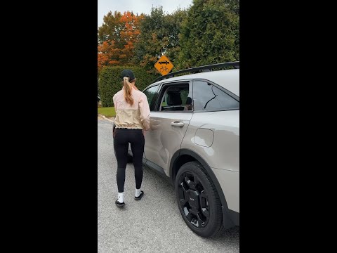 2026 Kia Sorento Hybrid EX AWD in Blue for sale at Castlegar Kia in Castlegar, BC