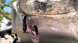 Video thumbnail of Paper Dragon, V10. Tramway