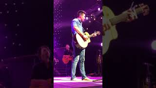 Jake Owen-Don&#39;t Think I Can&#39;t Love You(acoustic) Charleston WV 9-14-17