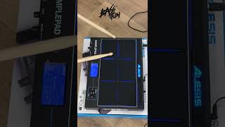 Download lagu Italo Disco Drums and Pluck by Bass Fun mp3