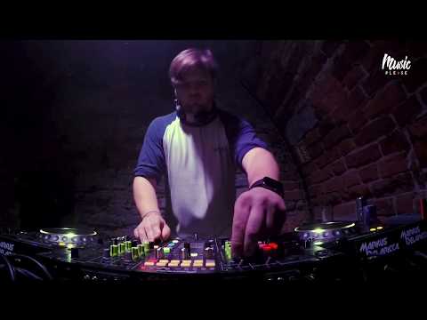 download lagu mp3 mp4 Charles Bar, download lagu Charles Bar gratis, unduh video klip Charles Bar