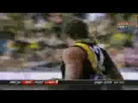 richo takes a hanger