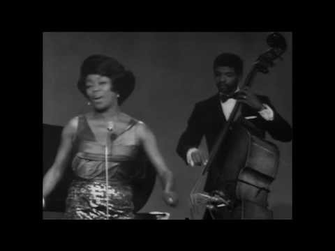 Sarah Vaughan - I Feel Pretty (Live from Sweden) Mercury Records 1964
