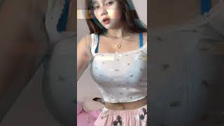 Download lagu kienzy hot ekspresi  Part 1 meresahkan #viral #kienzy키엔지미엔 #tiktok mp3