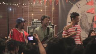 Download lagu [LIVE] 2016.12.20 Indische Party - Terkapar Sudah feat. Jimi & Pandu mp3