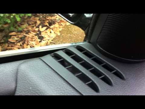 Mercedes R350 front door noise