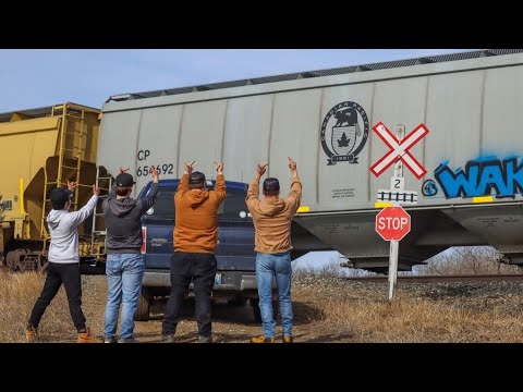 FOAMING ADVENTURE 2 BATTLE - Trainboy Vlogs: Episode 74