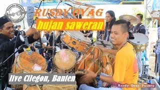 Download lagu Bangbung Hideung uang ratusan ribu di sawerkan ke Rusdy Oyag mp3